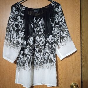 Jennifer Lopez Black and White Floral Blouse